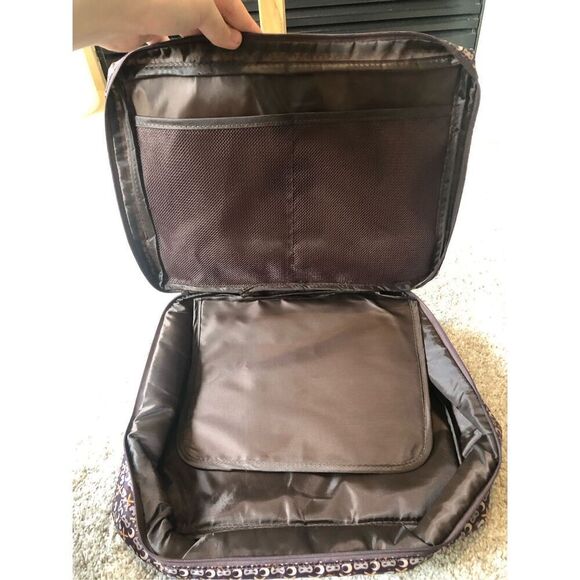 FairyLoot Black Cliff Academy Women’s Ember In The Ashes Travel Case NWT - Picture 8 of 8